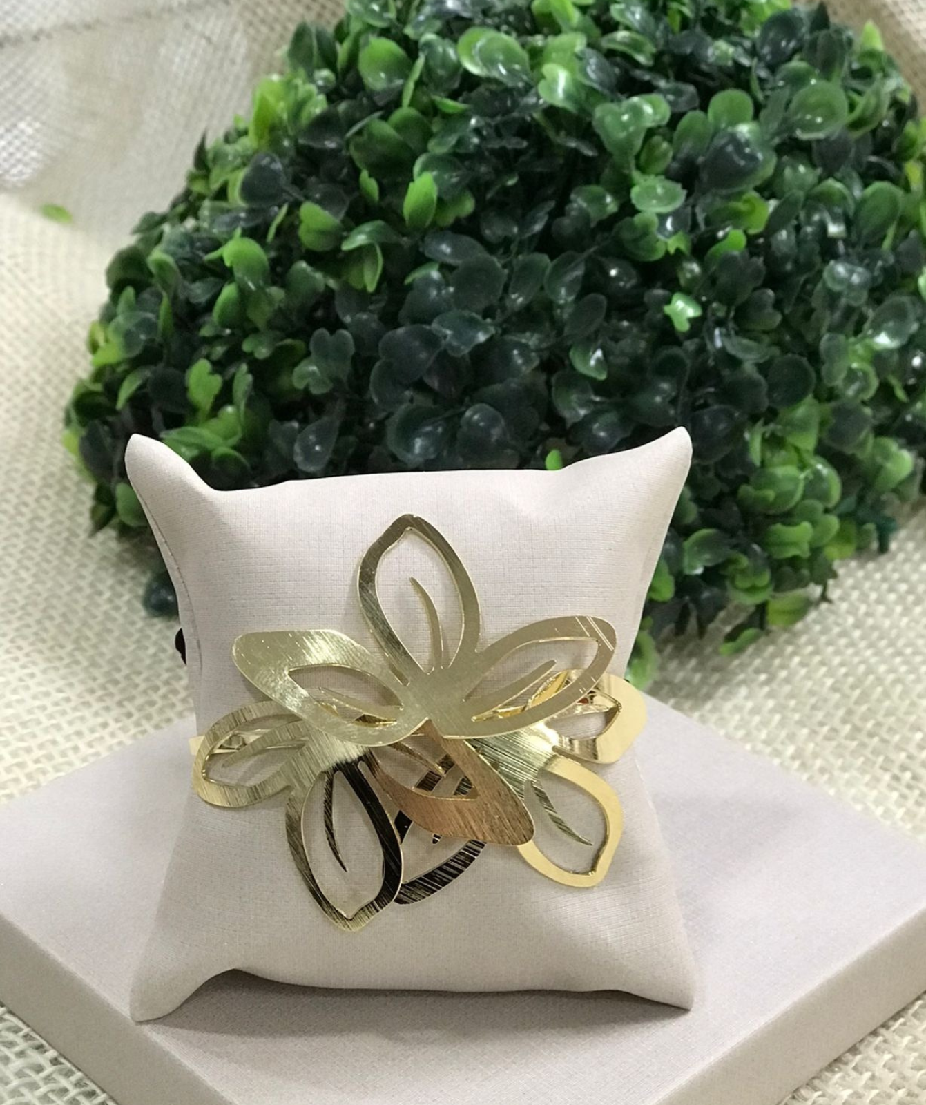 Bracelete Floral Acetinado