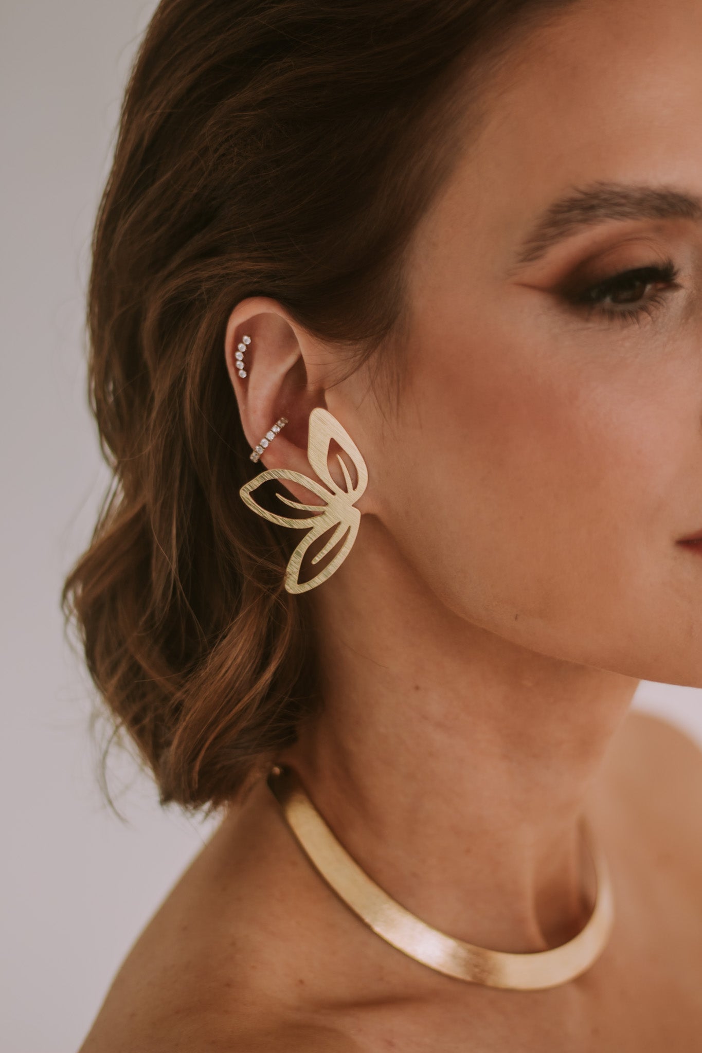 Brinco Floral Acetinado